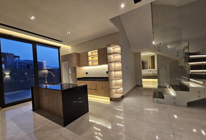 959570 - Property Image 2