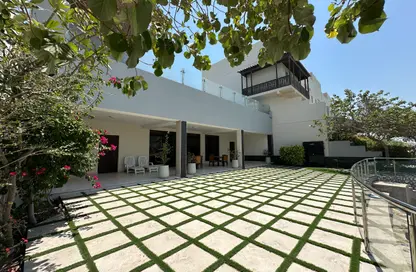Villa - 2 Bedrooms - 4 Bathrooms for rent in Najma - Amwaj Islands - Muharraq Governorate