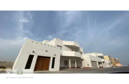 Villa - 6 Bedrooms for sale in Askar - Southern Governorate