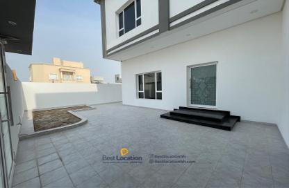 Villa - 4 Bedrooms - 6 Bathrooms for sale in Maqabah - Northern Governorate