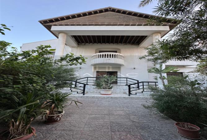 987377 - Property Main Image