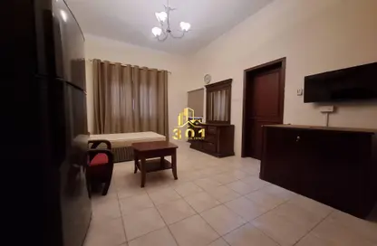 Apartment - Studio - 1 Bathroom for rent in Busaiteen - Muharraq Governorate