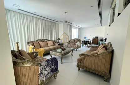 Villa - 5 Bedrooms - 7 Bathrooms for rent in Amwaj Avenue - Amwaj Islands - Muharraq Governorate