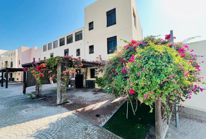 976345 - Property Main Image