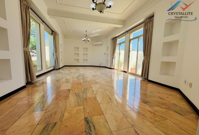 969718 - Property Image 3