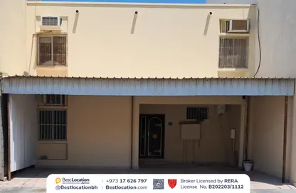 Villa - 4 Bedrooms - 3 Bathrooms for sale in Isa Town - Central Governorate