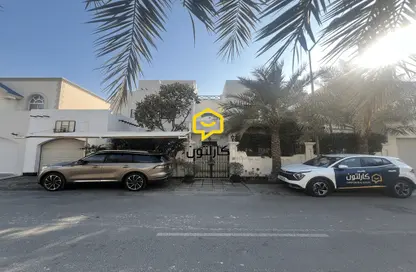 Villa - 5 Bedrooms - 6 Bathrooms for sale in Saar - Northern Governorate