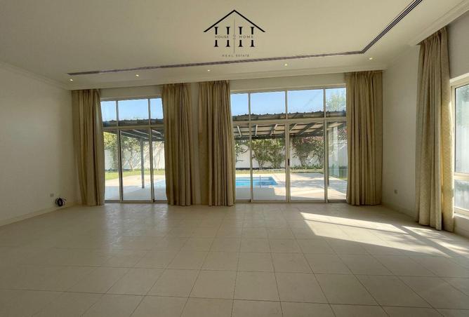 975511 - Property Main Image