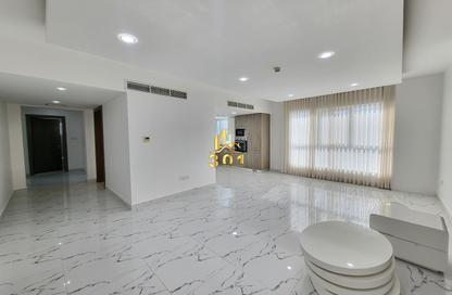 Apartment - 2 Bedrooms - 2 Bathrooms for rent in Janabiya - Northern Governorate