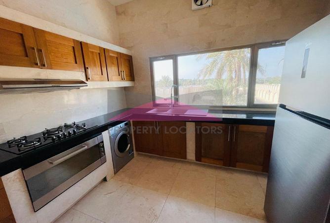 974375 - Property Image 3