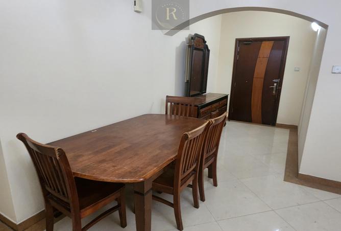951258 - Property Image 2