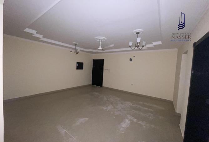 893644 - Property Image 2
