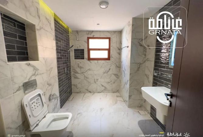 960278 - Property Image 3