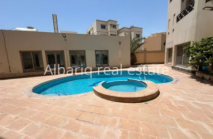 فيلا - 3 غرف نوم - 3 حمامات للايجار في الحد - المحرق