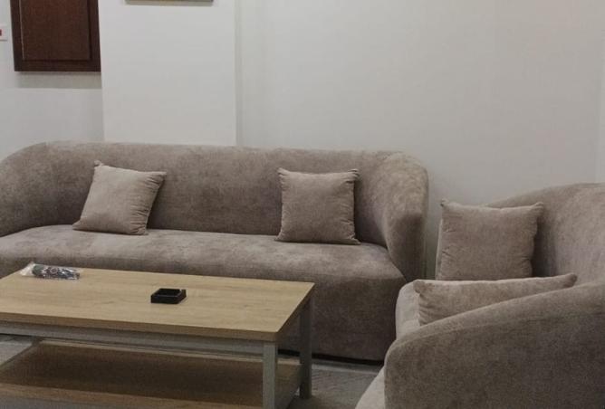 966389 - Property Main Image