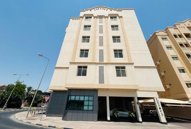 Apartment - 2 Bedrooms - 3 Bathrooms for rent in Segaya - Manama - Capital Governorate