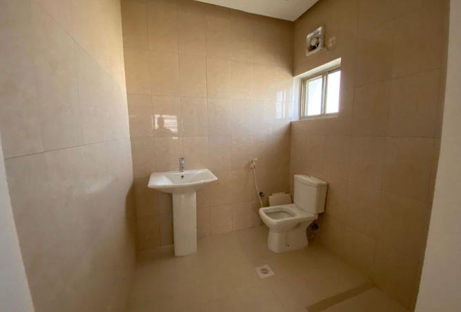 953056 - Property Image 3