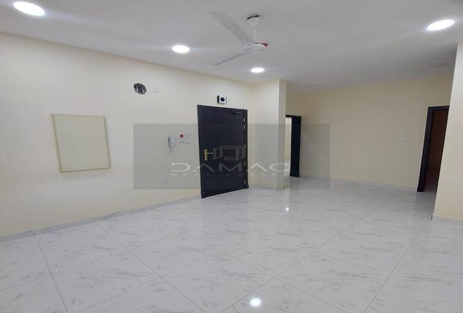 954806 - Property Main Image
