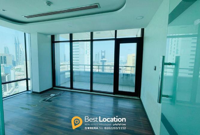 952342 - Property Image 2