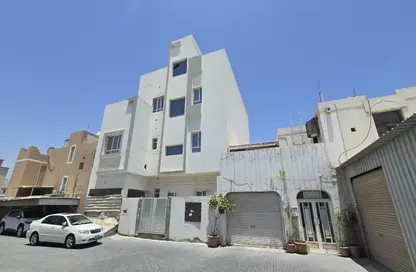فيلا - 7 غرف نوم - 7 حمامات للبيع في مدينة عيسى - المحافظة الوسطى