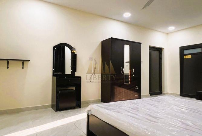 961445 - Property Image 2