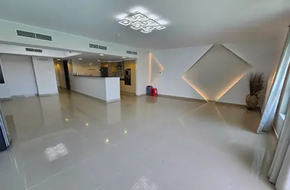 Apartment - 2 Bedrooms - 2 Bathrooms for sale in Tala Island - Amwaj Islands - Muharraq Governorate