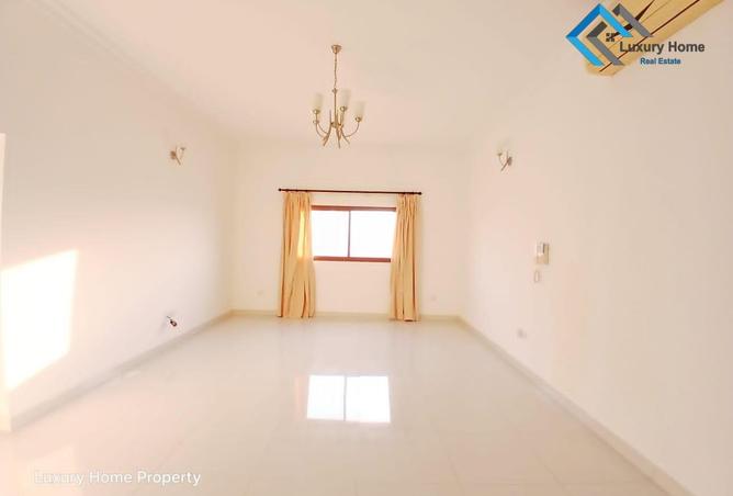 984715 - Property Main Image