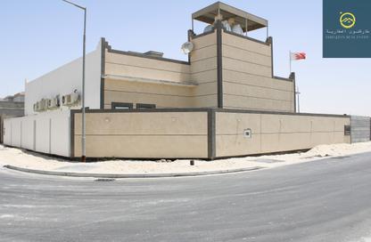 Villa - 3 Bedrooms - 5 Bathrooms for sale in Zallaq - Southern Governorate