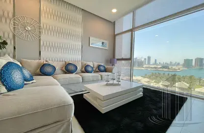 Apartment - 2 Bedrooms - 3 Bathrooms for rent in Reef Island - Capital Governorate