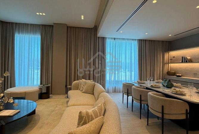 982870 - Property Image 2