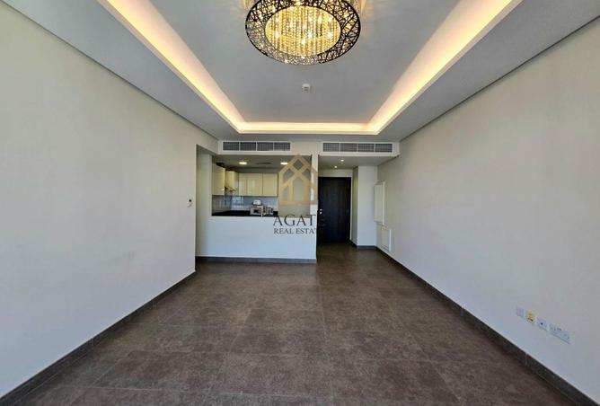 969645 - Property Image 2