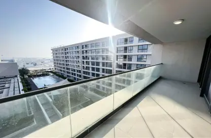Balcony image for: Apartment - 3 Bedrooms - 3 Bathrooms for sale in Marassi Residences - Diyar Al Muharraq - Muharraq Governorate, Image 1