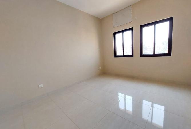 975044 - Property Image 3