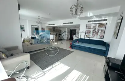 Duplex - 2 Bedrooms - 3 Bathrooms for rent in Al Juffair - Capital Governorate