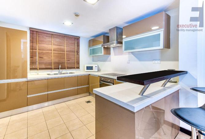 964641 - Property Image 2