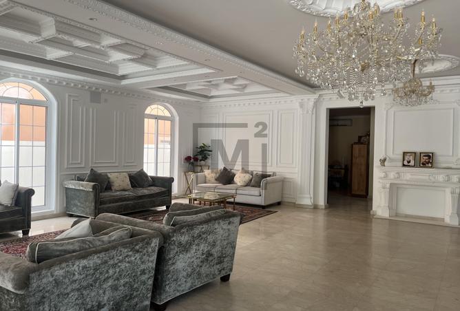 958523 - Property Image 2