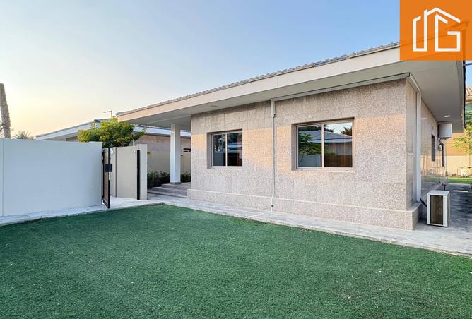 979972 - Property Main Image