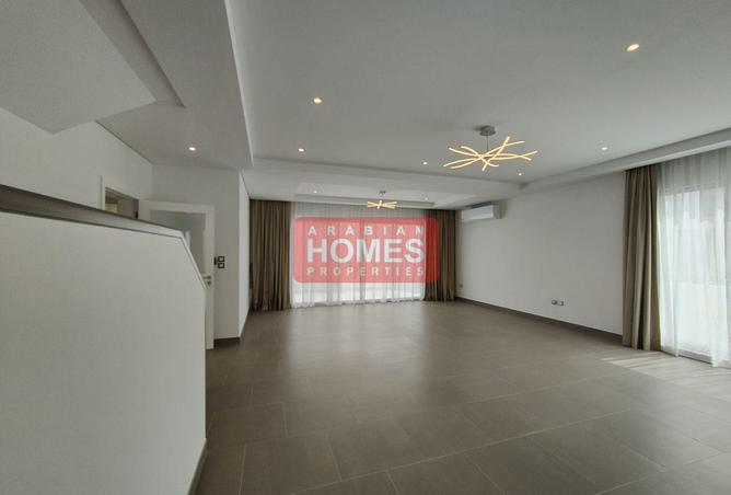 976833 - Property Main Image