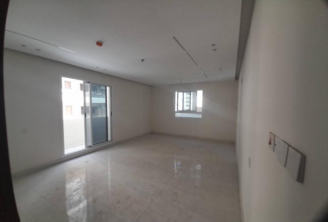 957214 - Property Image 2