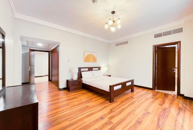 991767 - Property Image 2