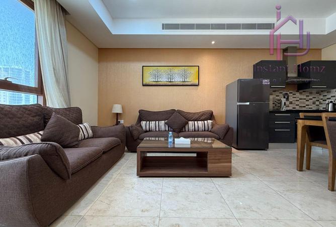 990245 - Property Image 2