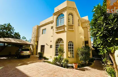 فيلا - 4 غرف نوم - 4 حمامات للبيع في المنامة - محافظة العاصمة