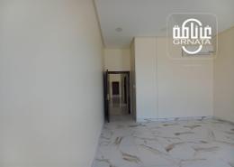 صورةغرفة فارغة لـ: شقة - 2 غرف نوم - 2 حمامات للكراء في جبلة حبشي - المحافظة الشمالية, صورة 1