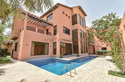 Pool image for: Villa - 4 Bedrooms - 5 Bathrooms for rent in Budaiya - Northern Governorate, Image 1
