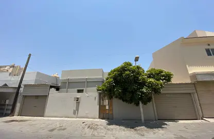 فيلا - 3 غرف نوم - 2 حمامات للبيع في جد علي - المحافظة الوسطى