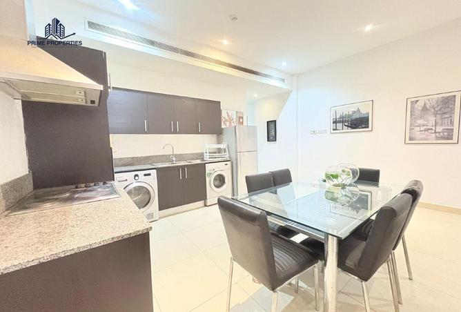 988445 - Property Image 2