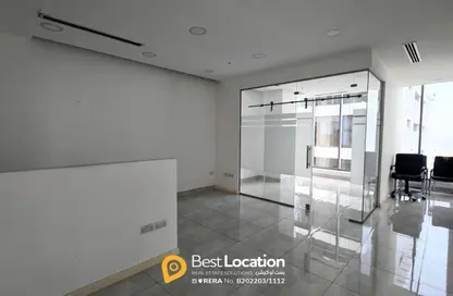 Office Space - Studio - 4 Bathrooms for rent in Seef - Capital Governorate