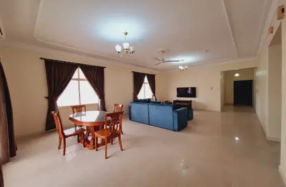 Apartment - 3 Bedrooms - 2 Bathrooms for rent in Al Juffair - Capital Governorate