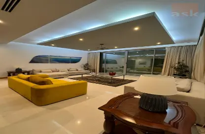 Villa - 4 Bedrooms - 6 Bathrooms for rent in Durrat Al Bahrain - Southern Governorate