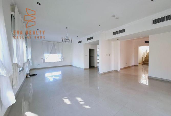 986201 - Property Image 3